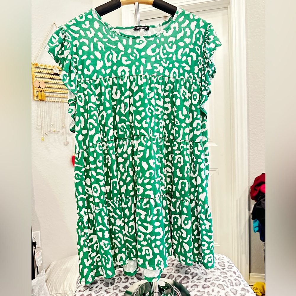 Kelly Green leopard print baby doll top, 3xl, short sleeve